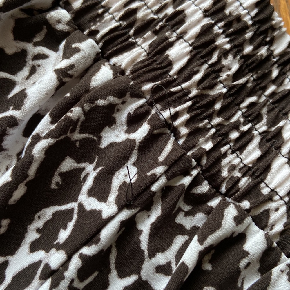 Snake Skin Print Pants - Picture 6 of 6
